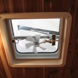 Roof Vent With Fan